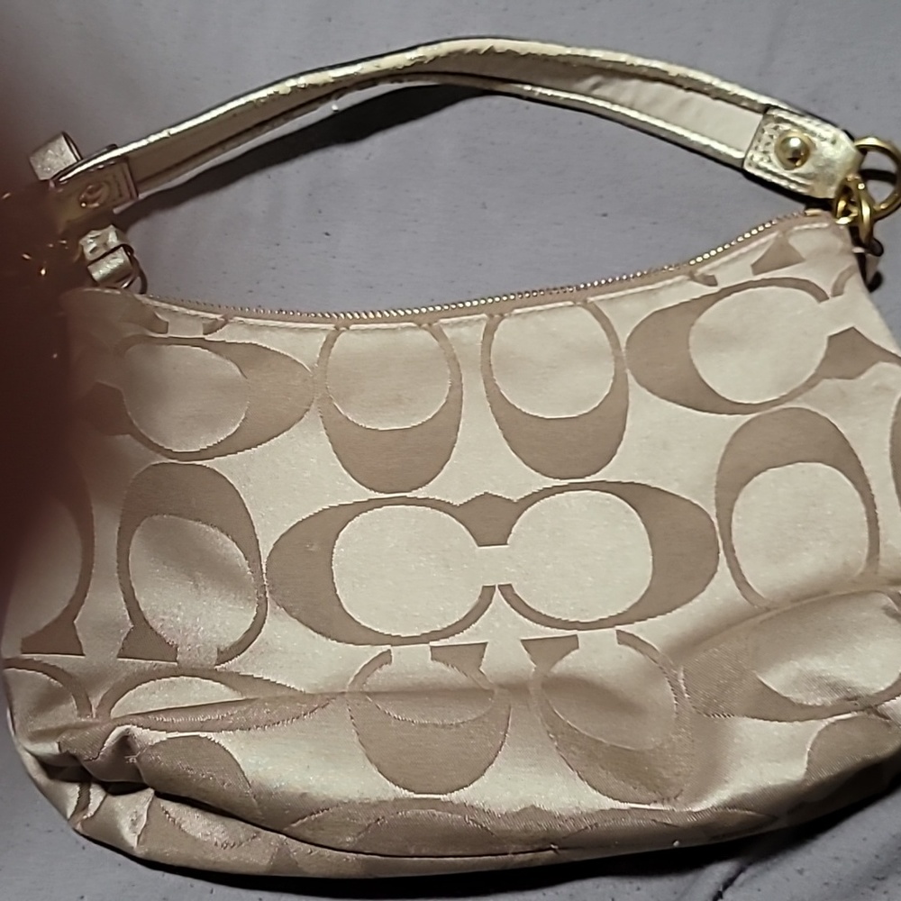 Bag - Picture 2 of 8